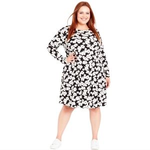 Evans Black & White Bold Jersey Floral Swing Dress Women's Size 22-24 NWT